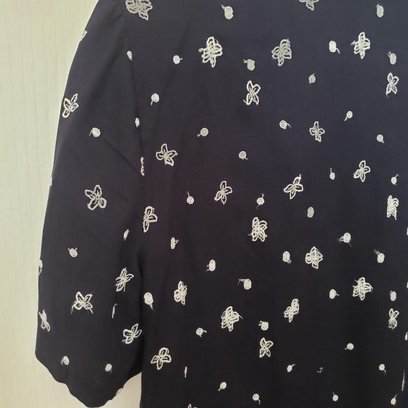 EUC ZARA Embroidered Peplum Blouse - Picture 9 of 10